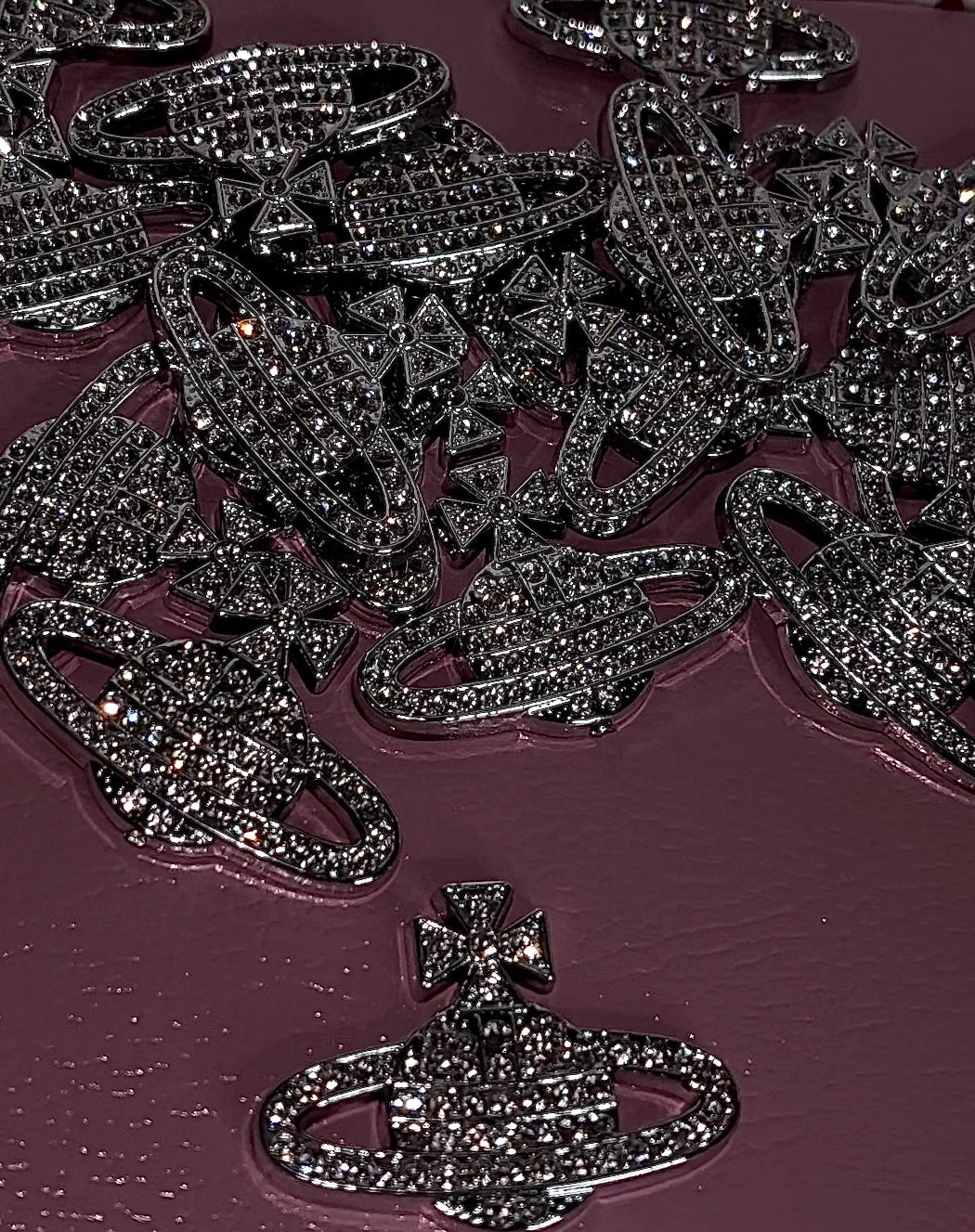 VW LUX CHARMZ LARGE 2PCS